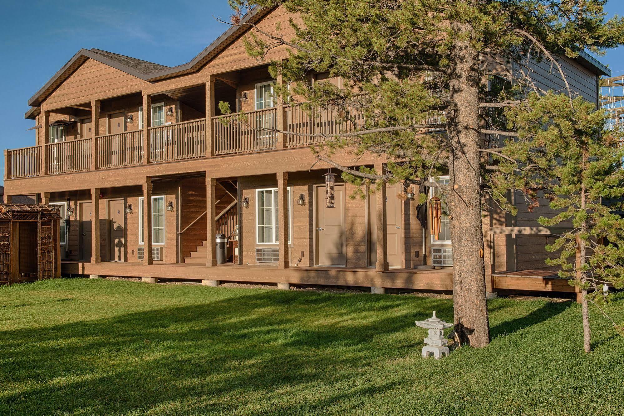 Tao'S Inn West Yellowstone Zewnętrze zdjęcie
